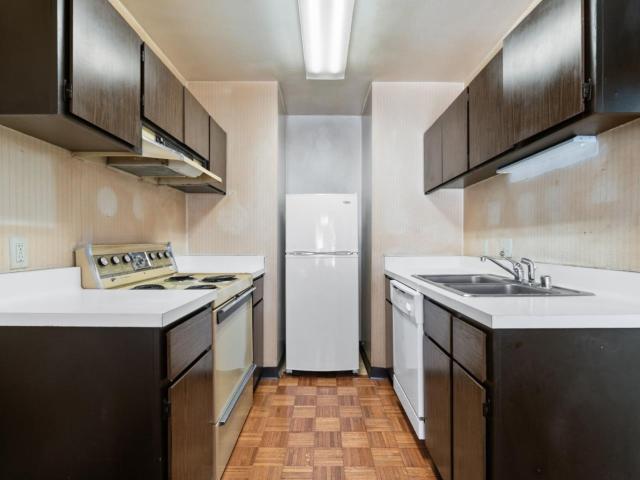 966 Kiely Boulevard H