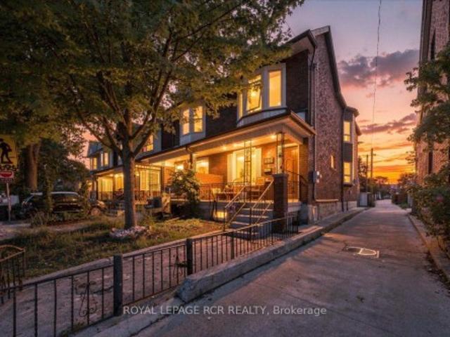 966 Shaw Street, Toronto, ON, M6G 3M7 house for sale | Listing ID W13752 | Royal LePage