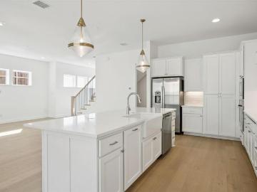 9676 Mav Lane