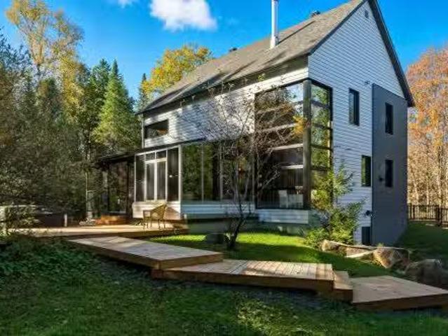 967 Côte St Gabriel O. Saint Sauveur, QC, J0R 1R1 house for.