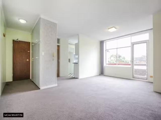 9/68 Mascot Drive, Eastlakes Apartment for rent Listed by Kea.
