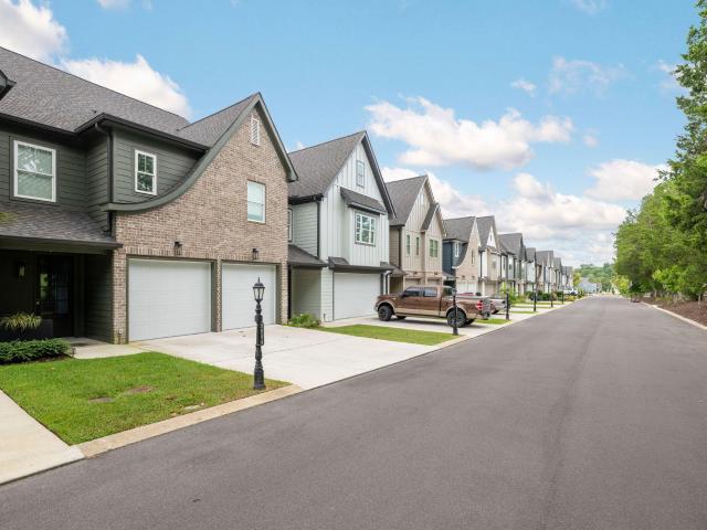9694 Dutton Lane