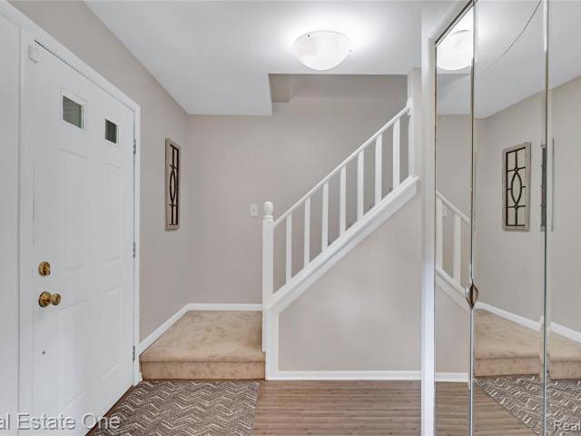 9694 Klais Road