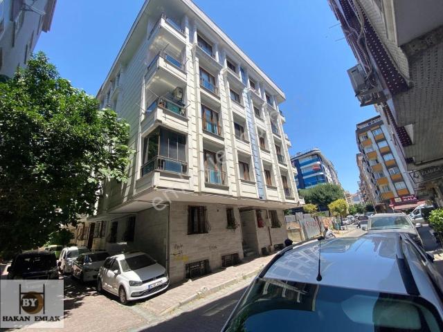 969 Bahçelievlerde 2011 Yapımı Satılık Daire