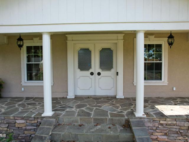 96 Woodcrest Drive