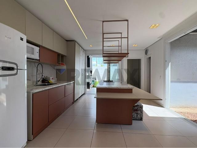 96 Área Útil Casa Alugar, 2 Dormitórios localizado em Av. Bromélias, 664, Vale Ville, Gravataí, Rio Grande do Sul, 94070620 | Brasil