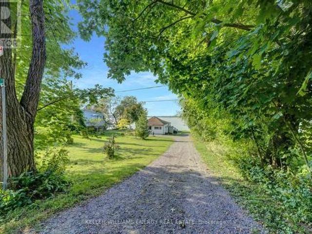 96 Bishop Lane, Prince Edward County Sophiasburg Ward, ON, K0K 1A0 house for sale | Listing ID X13553 | Royal LePage