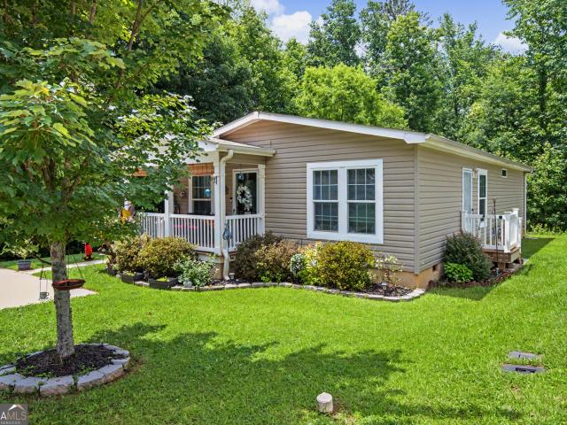 96 Bob White Lane