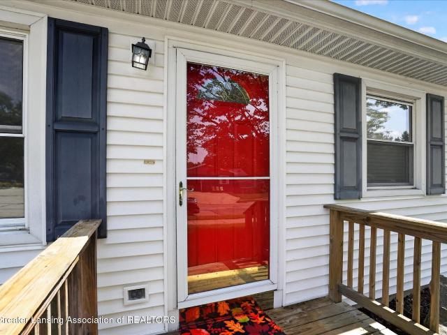 96 Bouck Avenue