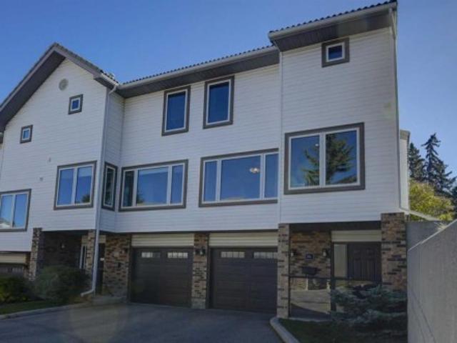 96 Coachway Gardens Sw, Calgary, AB, T3H 2V9 townhouse for sale | Listing ID A2349 | Royal LePage