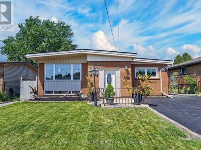 96 Fielding Crescent, Hamilton, ON, L8V 2P5 house for sale | Listing ID X13786 | Royal LePage