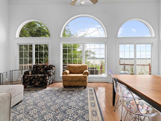 96 Lakewood View Dr
