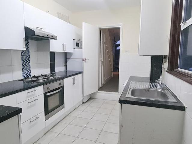 96 Leytonstone Road, London, E15 1TQ, UK 4 bed terraced house to rent £2,500 pcm £577 pw