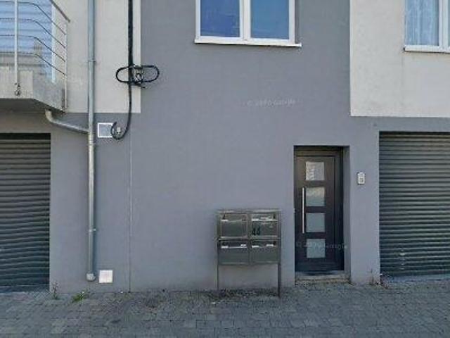 96 m2 apartment for rent in Charleroi