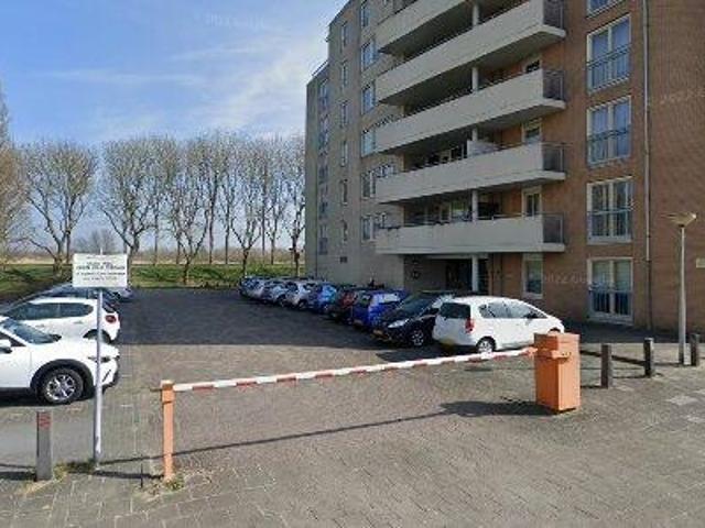 96 m2 apartment for rent in Diemen