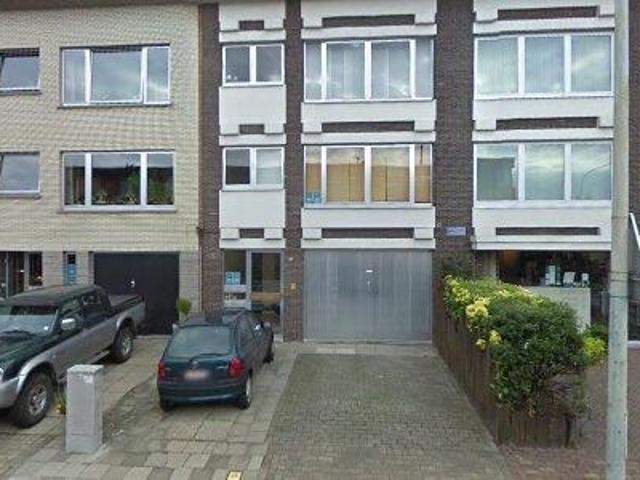 96 m2 apartment for rent in Zwijndrecht