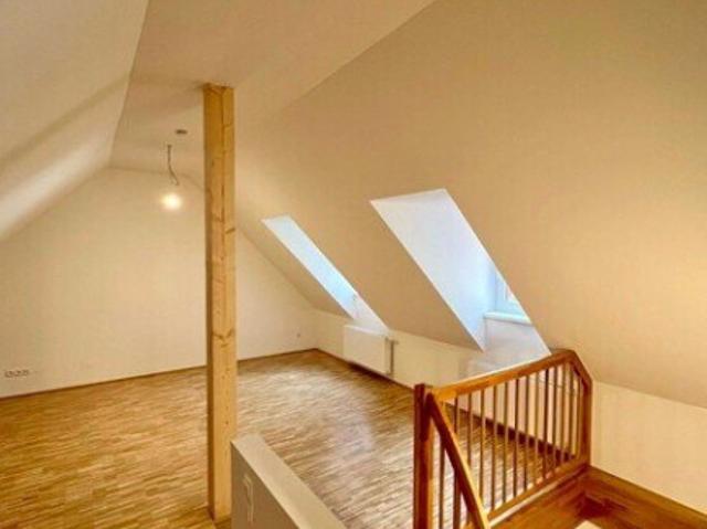 96 m² DG Wohnung mit Klima am Lendplatz