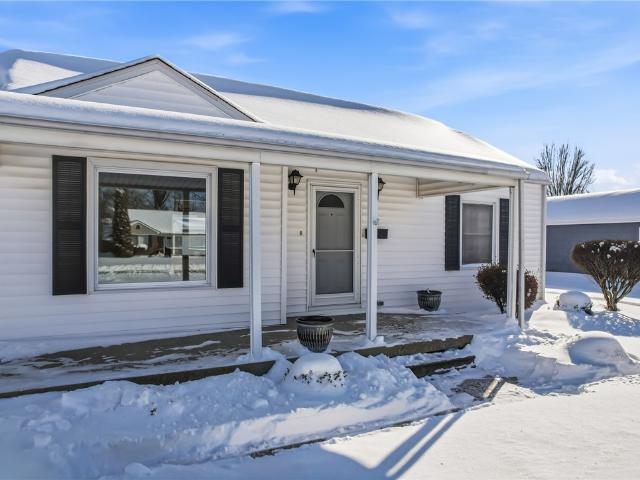 96 N Crescent Dr