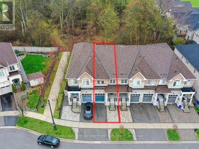 96 Port Arthur Crescent, Richmond Hill, ON, L4E 0Z9 house for sale | Listing ID N13819 | Royal LePage