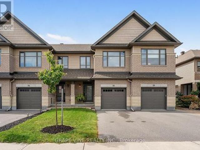 96 Porter Street, Ottawa, ON, K2S 2L8 house for sale | Listing ID X13771 | Royal LePage