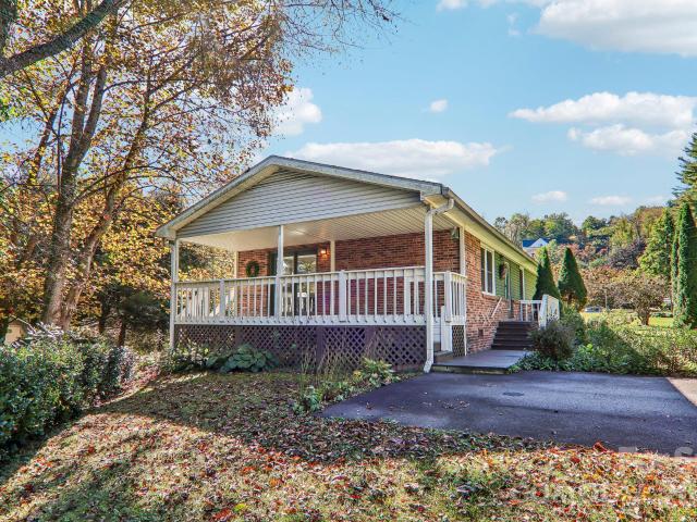 96 Rhinehart Street