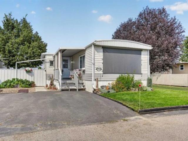 96A 2300 13 Street North, Lethbridge, AB, T1H 4E8 house for sale | Listing ID A2340 | Royal LePage
