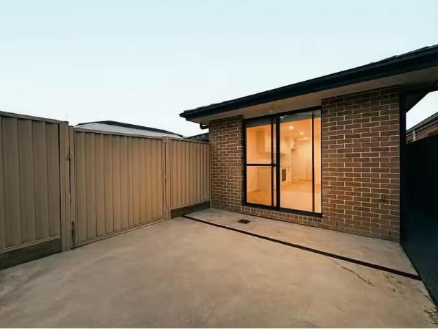 96a Narrami Road, Austral Apartment for rent Listed by Hayley.