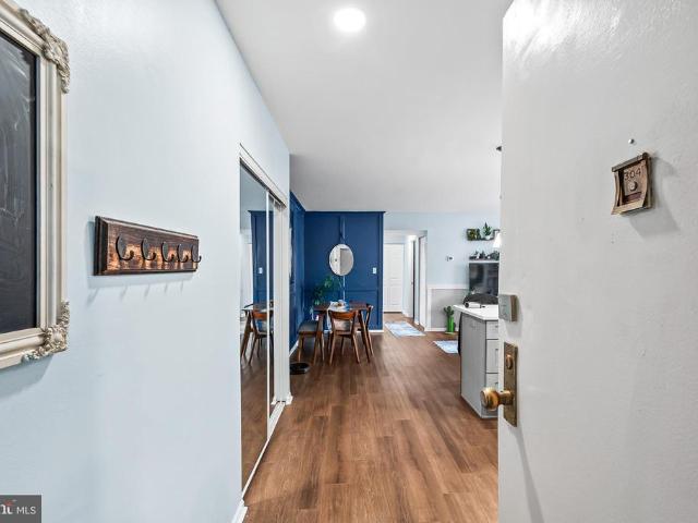 9704 Kingsbridge Drive # 304