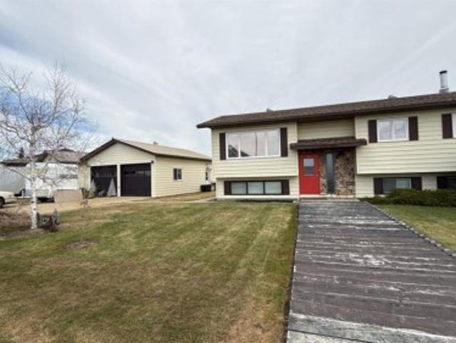 9707 Street, Nampa, AB, T0H 2R0 house for sale | Listing ID A2310 | Royal LePage