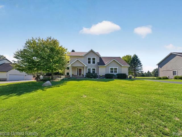 9709 Fountain Lane