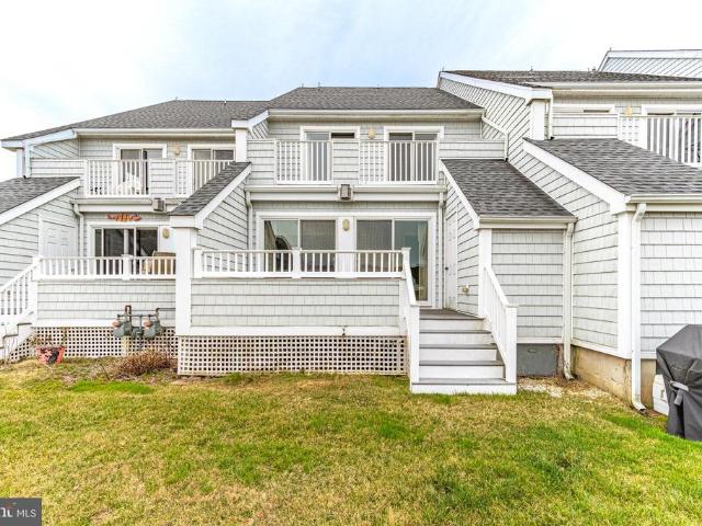 9701 Village Lane # 5