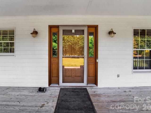 9702 Quail Cove Court