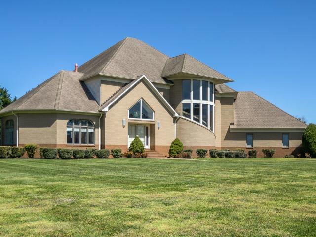 970 9th St, Lawrenceburg, TN 38464 | MLS #2978