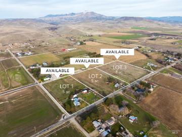 970 W Black Canyon Hwy