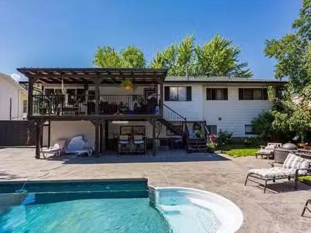 970 Tamarack Drive, Kelowna, BC, V1X 1E4 house for sale Lis.