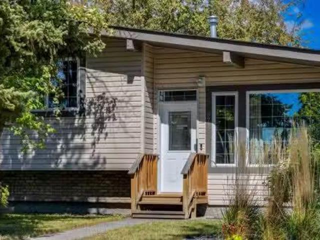 9716 Fairmount Drive Se, Calgary, AB, T2J 0S1 house for sale.
