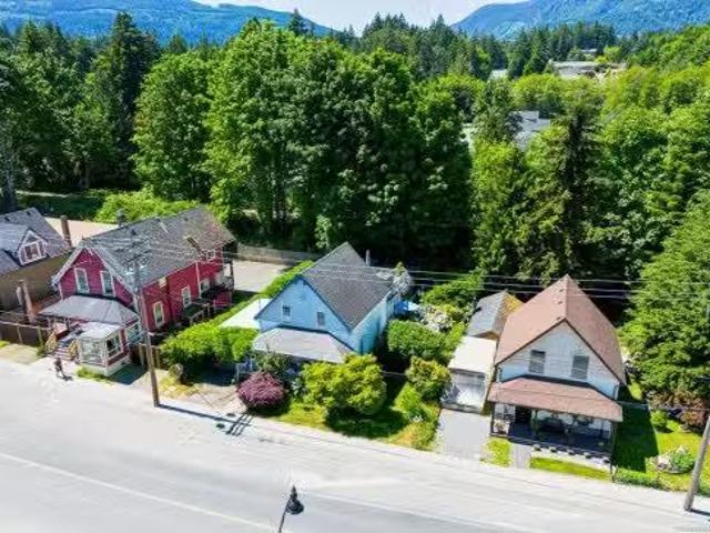 9712 Chemainus Rd, Chemainus, BC, V0R 1K0 commercial for sal.