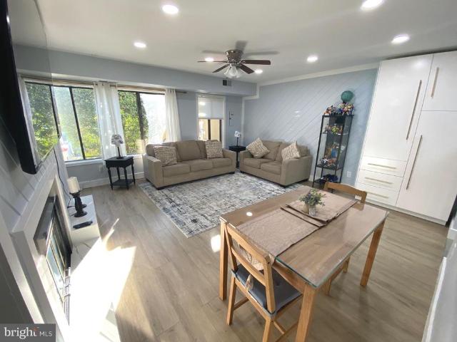 9712 Hellingly Place # 209