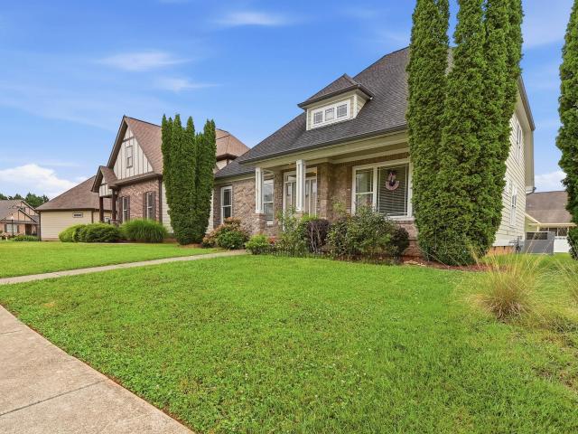 9712 Rookwood Circle