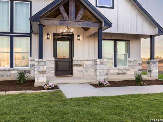 971 County Road 5715