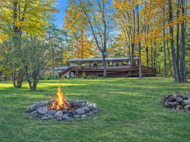 9724 N County Highway A