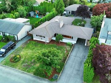 9725 Juniper Street, Chilliwack, BC, V2P 5J2 house for sale | Listing ID R3139 | Royal LePage