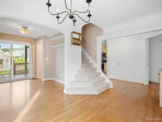 9721 Horton Street