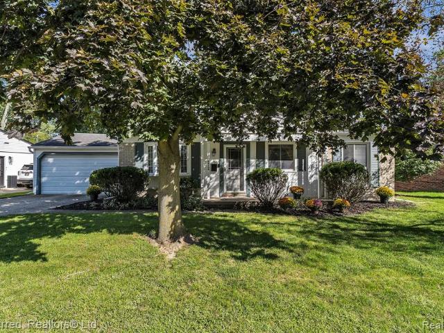 972 Allen Drive