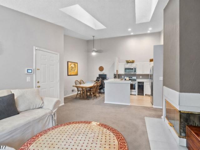 972 Juniper Way