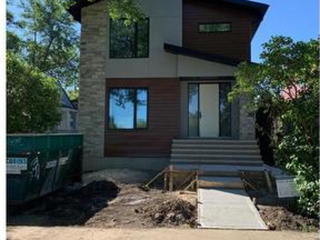 9733 79 Av Nw, Edmonton, AB, T6E 1P9 house for sale | Listing ID E4505 | Royal LePage