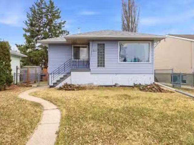 9745 68 Avenue, Edmonton, AB, T6E 0R3 house for sale Listin.