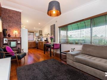 9/746 Beaufort Street