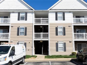 9740 Bexley Station Dr, Unit 7G, St. Louis, MO 63123 | MLS #26013