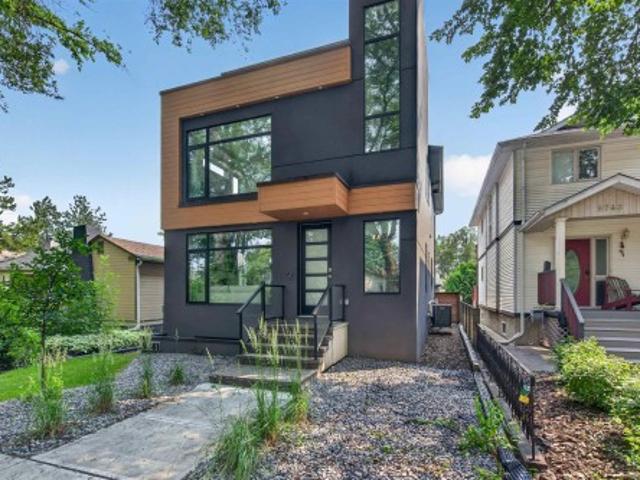 9741 90 Avenue Nw, Edmonton, AB, T6E 2S8 house for sale | Listing ID E4500 | Royal LePage